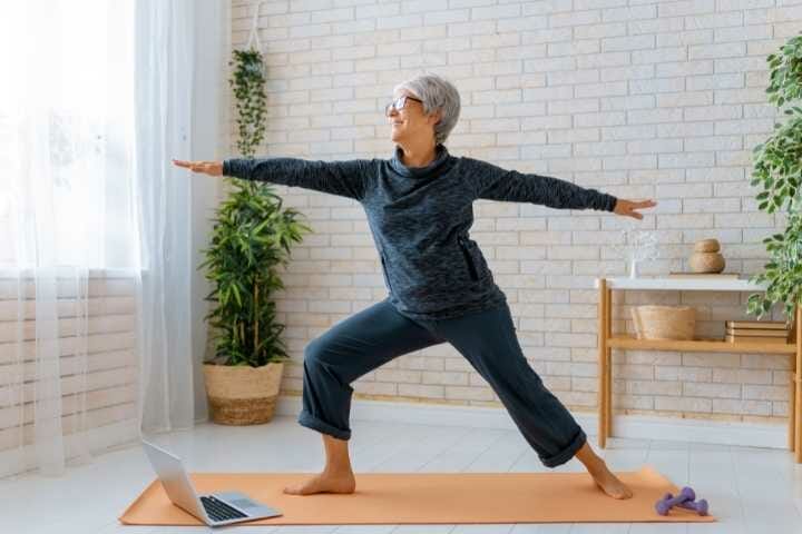 Yoga and Elderly – A Definitive Guide