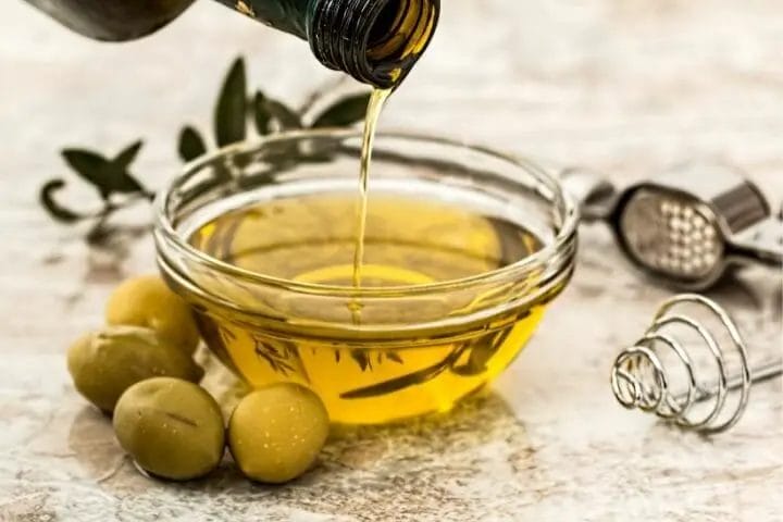 Benefits of Olive Oil For Seniors 