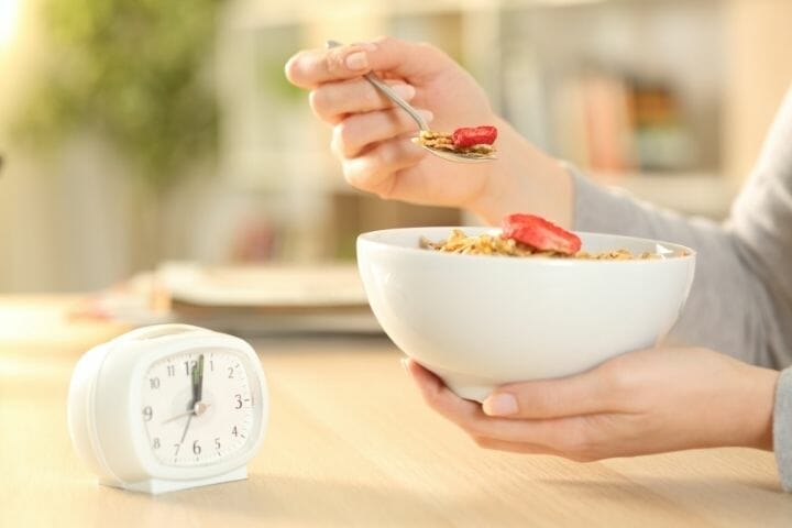 Intermittent Fasting - A Quick Guide For Seniors