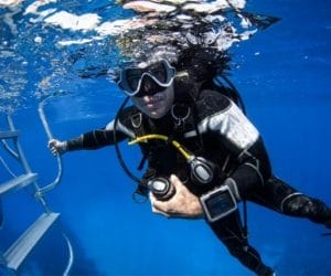 Can People in a Wheelchair Scuba Dive?