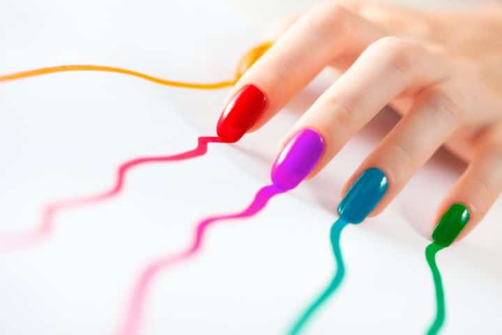 How to Paint Nails with Shaky Hands