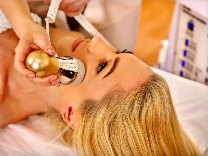 Cavitation Machine - Massager for shaping the face