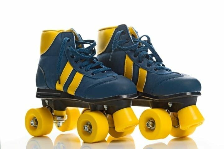 roller skates for wide feet