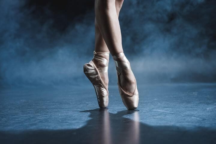 ballet dancer balance